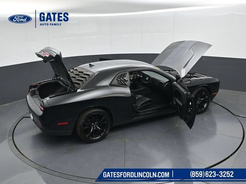 Used 2017 Dodge Challenger SXT Plus RWD image 46