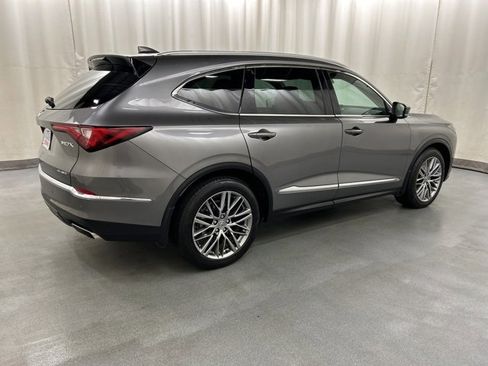 Used 2024 Acura MDX SH-AWD w/ Advance Package image 4