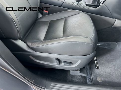 Used 2019 INFINITI QX50 Luxe image 34