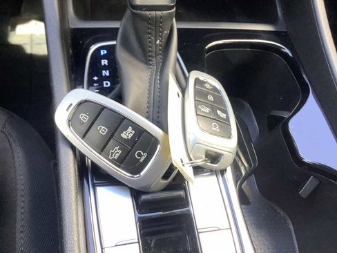 Used 2022 Hyundai Santa Cruz SEL w/ Activity Package FWD image 19