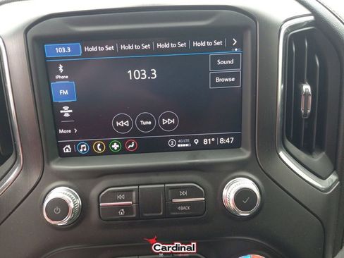 Used 2022 GMC Sierra 2500 AT4 image 30