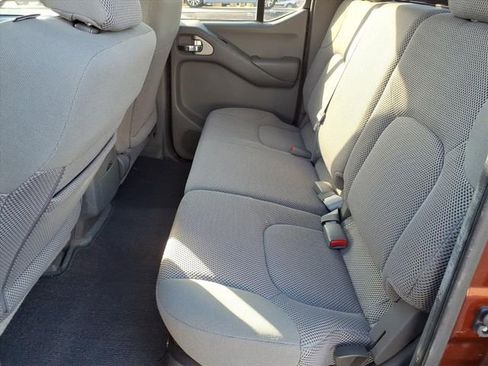 Used 2016 Nissan Frontier SV w/ SV Value Truck Package image 12