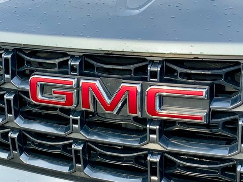 Used 2023 GMC Canyon AT4 w/ AT4 Premium Package image 23