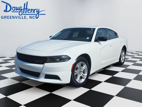 Used 2023 Dodge Charger SXT RWD image 1
