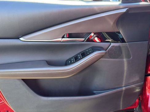 New 2025 MAZDA CX-30 2.5 Turbo w/ Premium Plus Pkg image 7