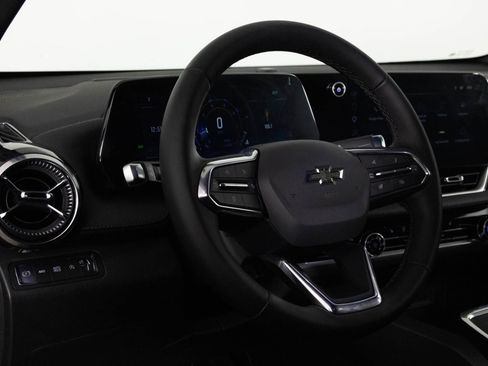 Used 2026 Chevrolet Equinox LT w/ Midnight Edition image 30