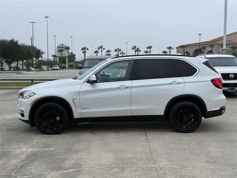 Used 2015 BMW X5 xDrive50i image 2