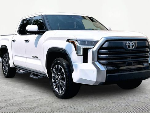Used 2026 Toyota Tundra Limited AWD/4WD image 3
