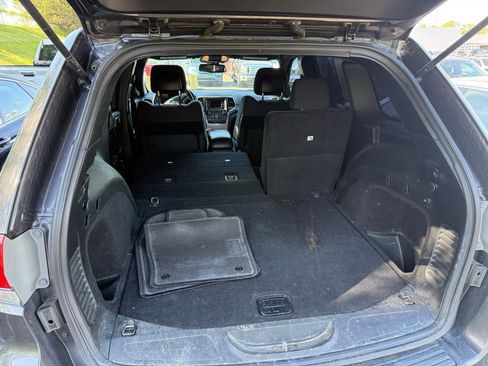 Used 2015 Jeep Grand Cherokee Laredo w/ Quick Order Package 23E AWD/4WD image 5