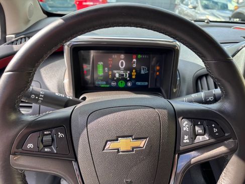 Used 2012 Chevrolet Volt Premium w/ Premium Trim Package image 18