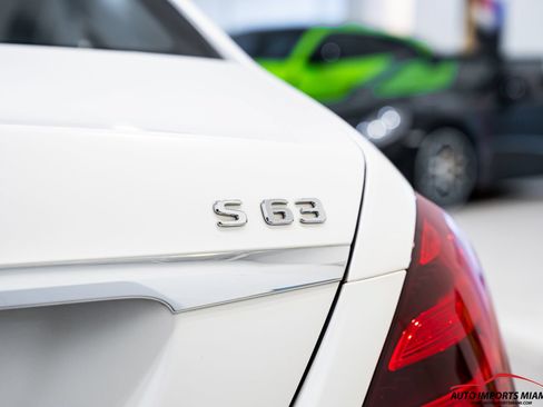 Used 2020 Mercedes-Benz S 63 AMG 4MATIC Sedan image 21