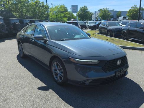 Used 2024 Honda Accord EX image 8