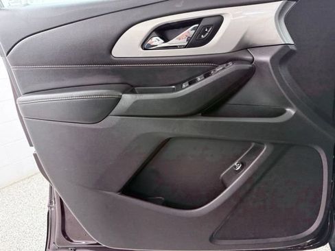 Used 2019 Chevrolet Traverse LT AWD/4WD image 17