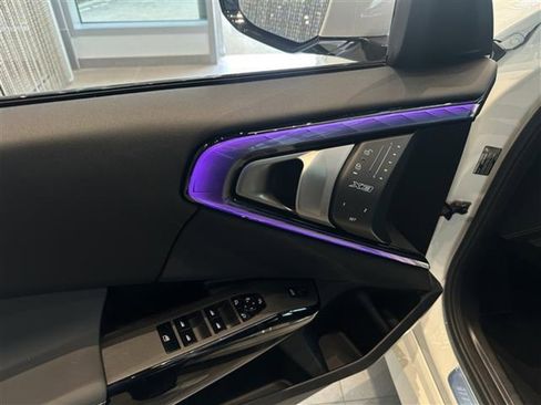 New 2026 BMW X3 xDrive30 w/ Premium Package image 11