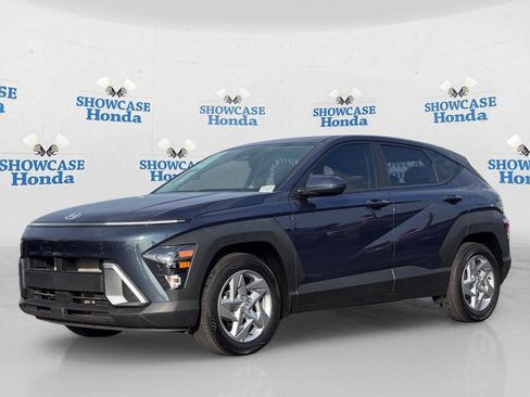 Used 2026 Hyundai Kona SE FWD image 2
