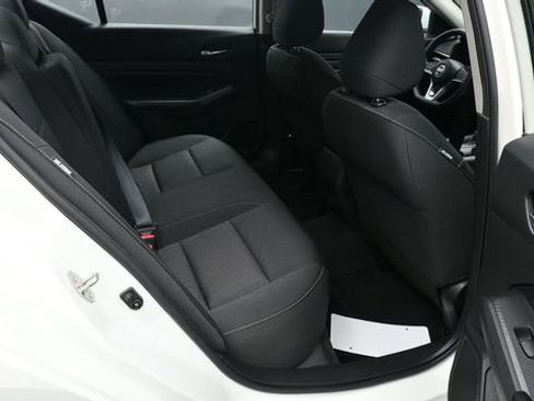 Used 2021 Nissan Altima 2.5 S FWD image 9