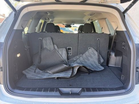 Certified 2025 Subaru Ascent Premium AWD/4WD image 28