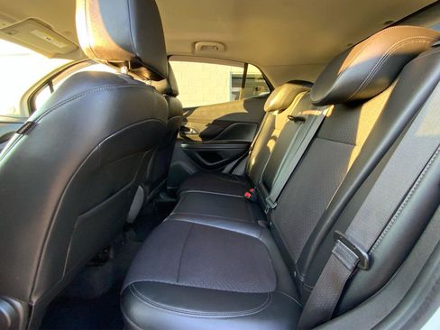 Used 2019 Buick Encore Preferred FWD image 11