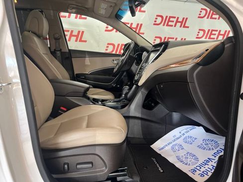 Used 2016 Hyundai Santa Fe Limited w/ Option Group 04 AWD/4WD image 13