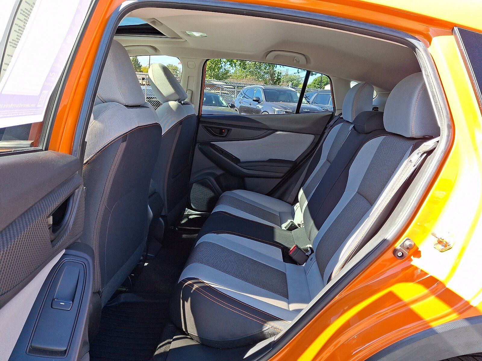 Used 2019 Subaru Crosstrek 2.0i Premium w/ Moonroof Package AWD/4WD image 11