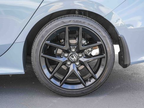 Used 2024 Honda Civic Sport image 11