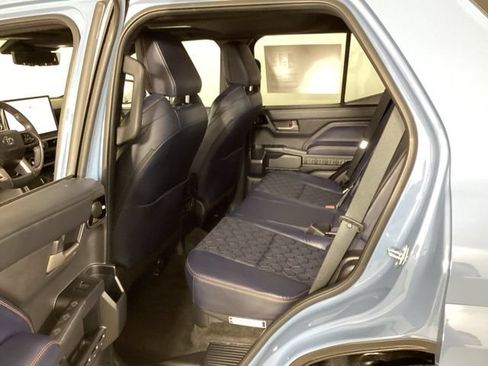 Used 2026 Toyota 4Runner Platinum AWD/4WD image 32