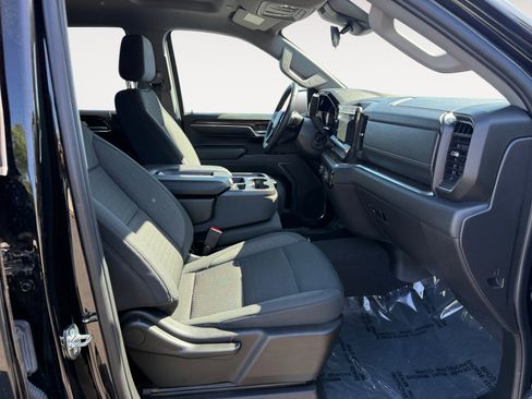 Used 2024 Chevrolet Silverado 1500 LT Trail Boss w/ Protection Package AWD/4WD image 19