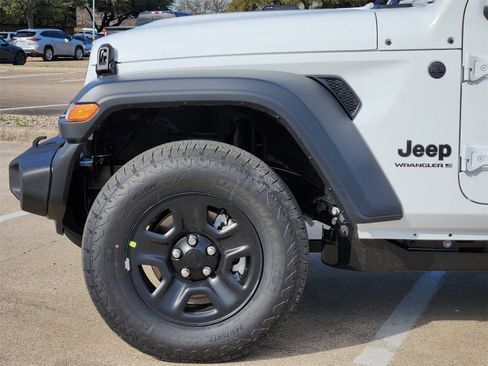 New 2026 Jeep Wrangler Unlimited Sport image 9