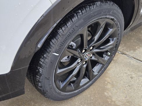 New 2026 Buick Encore GX Sport Touring w/ Advanced Technology Package FWD image 6