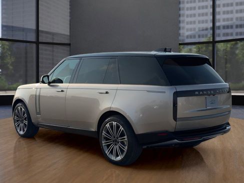 New 2026 Land Rover Range Rover Long Wheelbase SE image 4