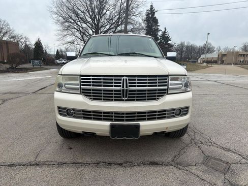 Used 2008 Lincoln Navigator L 4WD image 2
