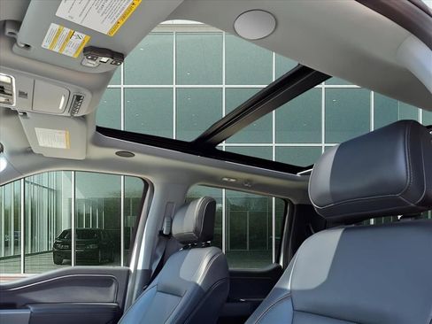 Used 2025 Ford F350 Lariat w/ Lariat Ultimate Package image 19