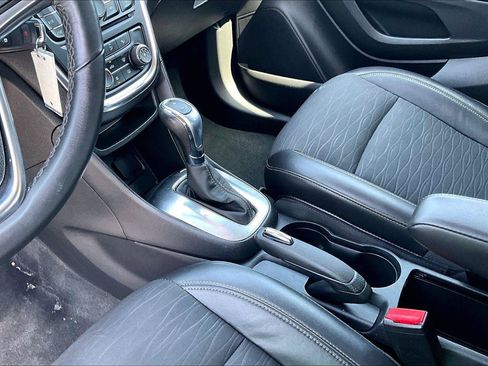 Used 2015 Buick Encore FWD image 15