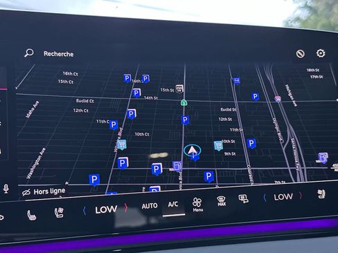 Used 2025 Audi A6 e-tron Premium Plus w/ Premium Plus image 18