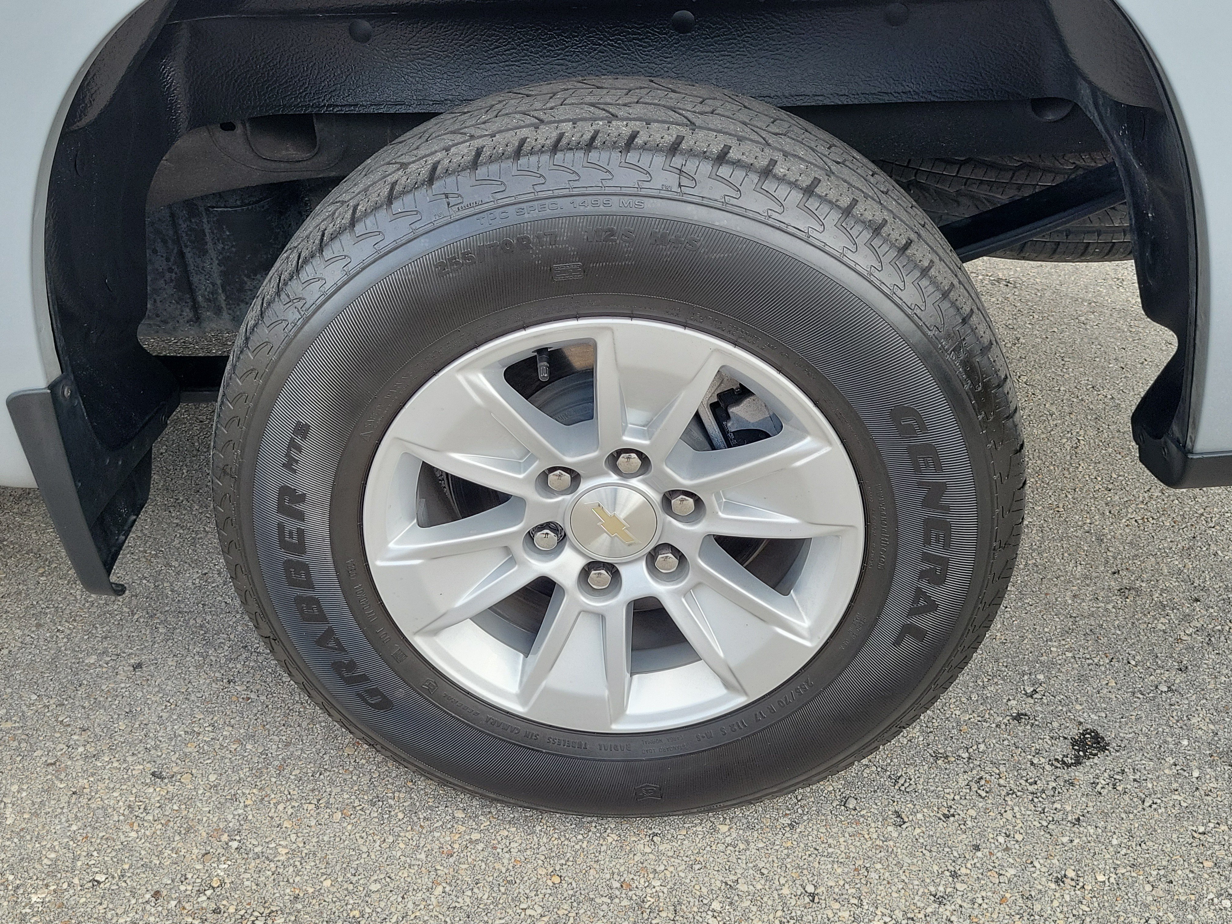 Used 2024 Chevrolet Silverado 1500 LT RWD image 25