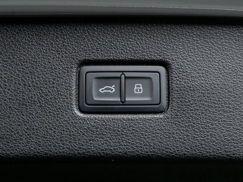 New 2025 Audi Q7 3.0T Premium Plus image 34