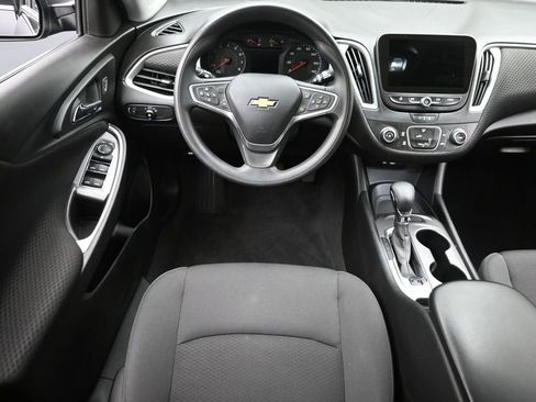 Used 2023 Chevrolet Malibu LS image 11