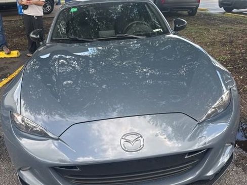 Used 2021 MAZDA MX-5 Miata RF Club image 1