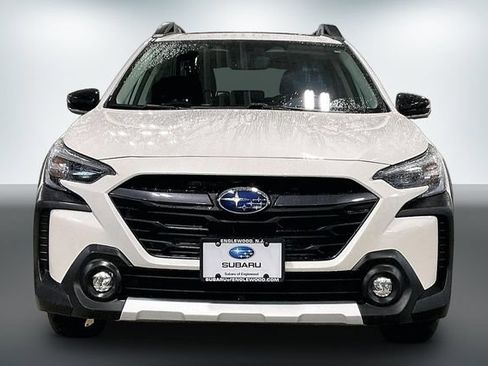 Used 2023 Subaru Outback Limited AWD/4WD image 2