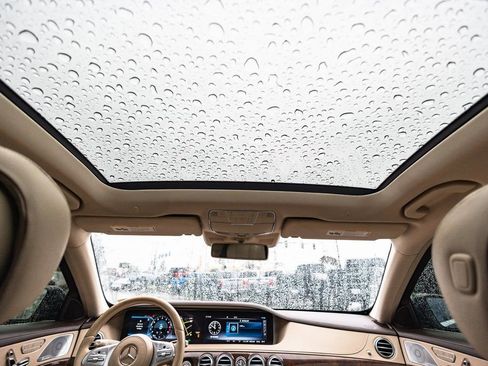 Used 2019 Mercedes-Benz S 450 Sedan image 29