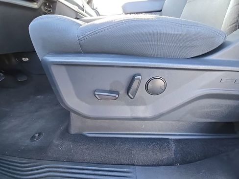 Used 2025 Ford Expedition Max Active AWD/4WD image 11