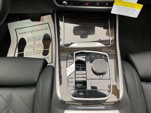 Certified 2025 BMW X5 sDrive40i image 11