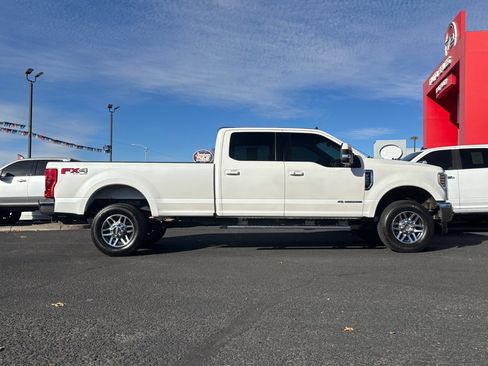 Used 2019 Ford F350 Lariat w/ Lariat Ultimate Package image 30