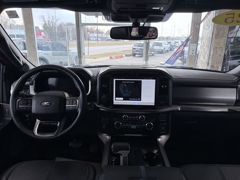 Used 2025 Ford F150 Platinum w/ FX4 Off-Road Package image 42