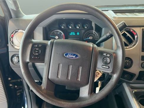 Used 2016 Ford F250 XLT w/ Snow Plow Prep Package AWD/4WD image 14