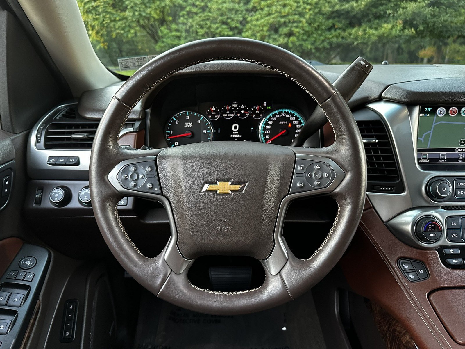 Used 2018 Chevrolet Suburban Premier AWD/4WD image 21