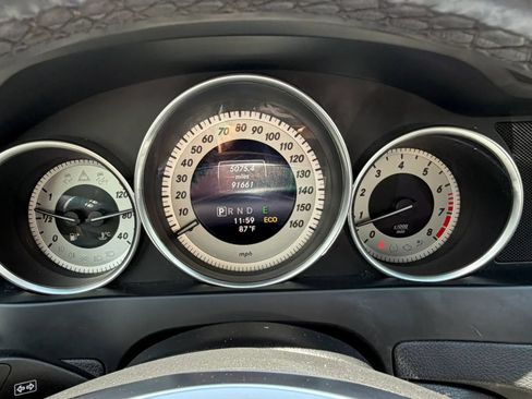 Used 2014 Mercedes-Benz C 300 4MATIC Sedan image 22