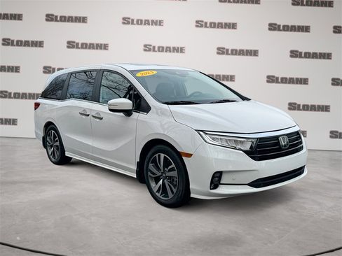 Used 2023 Honda Odyssey Touring image 7