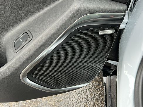 New 2026 Chevrolet Traverse RS w/ LPO, Floor Liner Package image 21