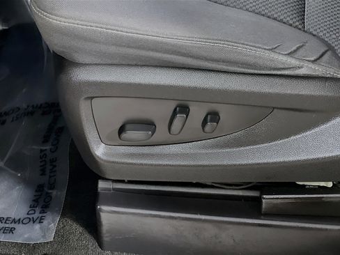 Used 2018 Chevrolet Silverado 1500 LT w/ All Star Edition image 16